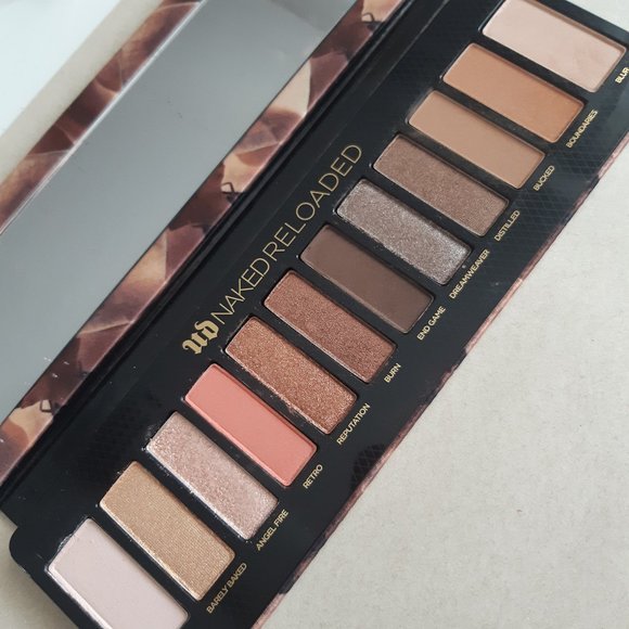 Urban Decay Reloaded palette - Picture 2 of 4